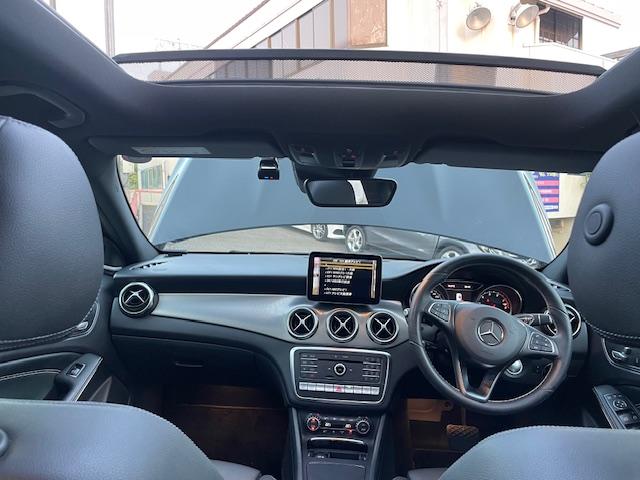 ＧＬＡクラス ＧＬＡ２２０　４マチック　４ＷＤ　パノラマルーフ　　黒革シート　　パワーシート　　ハーマンカードン　　ナビＴＶ　　電動リアゲート（33枚目）