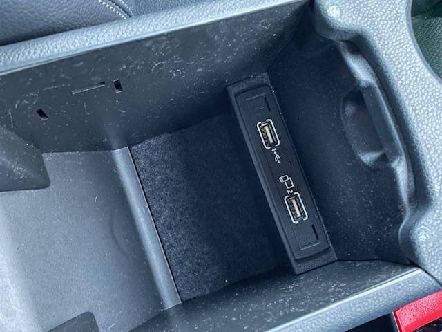 ＧＬＡクラス ＧＬＡ２２０　４マチック　４ＷＤ　パノラマルーフ　　黒革シート　　パワーシート　　ハーマンカードン　　ナビＴＶ　　電動リアゲート（49枚目）