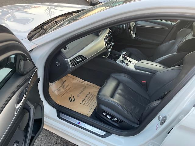 Ｍ５ 　コンペティション　　１オーナー　　リア３面スモークガラス　　レーダー探知機（50枚目）