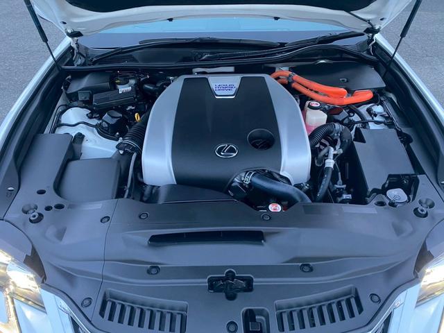 ＧＳ ＧＳ４５０ｈ　Ｆスポーツ　禁煙車　後期　サンルーフ　ＴＲＤ　フルエアロ　マフラー　三眼ＬＥＤライト　ドライブレコーダー　純正１９インチアルミ　クリアランスソナー　クルーズコントロール　セーフティセンス　シートヒーター＆エアコン（20枚目）