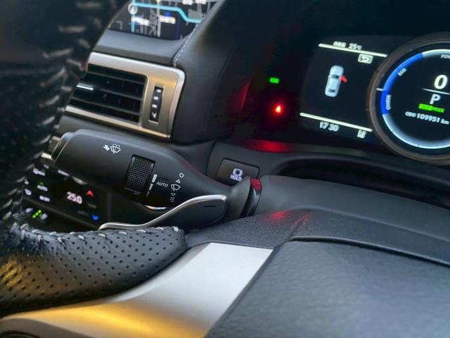 ＧＳ ＧＳ４５０ｈ　Ｆスポーツ　禁煙車　後期　サンルーフ　ＴＲＤ　フルエアロ　マフラー　三眼ＬＥＤライト　ドライブレコーダー　純正１９インチアルミ　クリアランスソナー　クルーズコントロール　セーフティセンス　シートヒーター＆エアコン（30枚目）