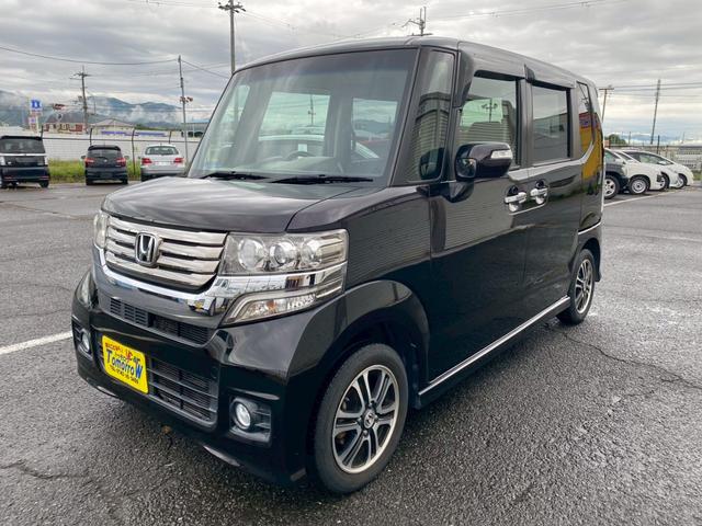 Ｎ－ＢＯＸカスタム Ｇ　ＳＳパッケージ　禁煙車　車検整備２年付き　両側パワースライド　新品バッテリー＆エンジンオイル交換　純正ナビ　バックカメラ　ＴＶ　ＥＴＣ　スマートキー　ベンチシート　ＨＩＤヘッドライト　純正アルミホイール（7枚目）