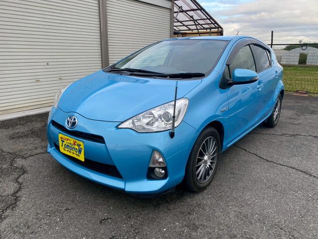 アクア S 車検整備2年付き スマートキー ナビ バックカメラ ETC 前後ドラレコ オートライト オートエアコン 社外15インチAW Bluetooth接続 フルセグTV 補機バッテリー&エンジンオイル交換(7枚目)