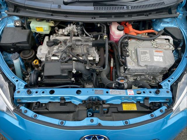 アクア S 車検整備2年付き スマートキー ナビ バックカメラ ETC 前後ドラレコ オートライト オートエアコン 社外15インチAW Bluetooth接続 フルセグTV 補機バッテリー&エンジンオイル交換(20枚目)