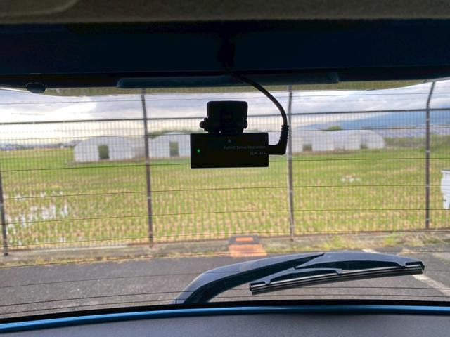 アクア S 車検整備2年付き スマートキー ナビ バックカメラ ETC 前後ドラレコ オートライト オートエアコン 社外15インチAW Bluetooth接続 フルセグTV 補機バッテリー&エンジンオイル交換(31枚目)