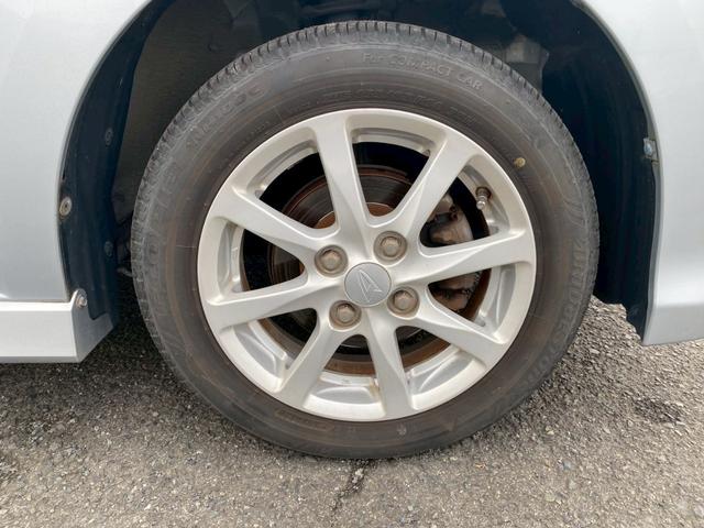 ４本ともＢＲＩＤＧＥＳＴＯＮＥのタイヤが装着されています。