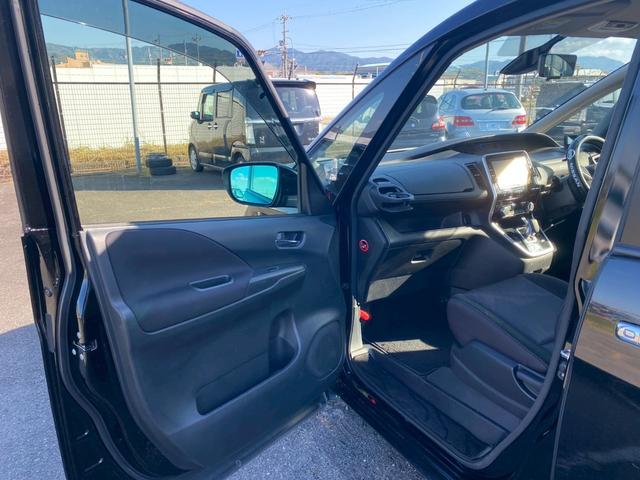 セレナ ｅ－パワー　ハイウェイスターＶ（22枚目）