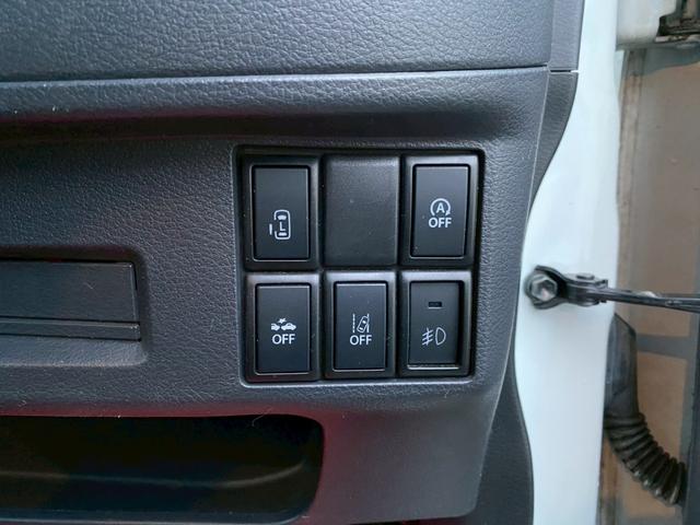 スペーシアカスタムＺ ターボ　禁煙車　ターボ車　８型ナビ　バックカメラ　ＴＶ（フルセグ）　Ｂｌｕｅｔｏｏｔｈ　車検令和９年７月まで　新品バッテリー交換　エンジンオイル＆エレメント交換　左側パワースライド　スマートキー　純正アルミ（31枚目）