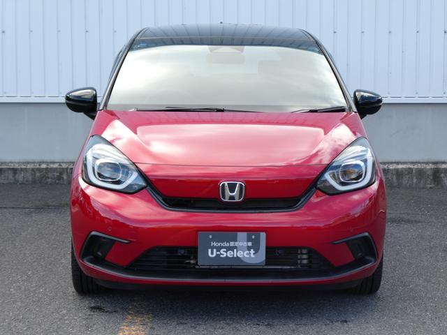 フィット ホーム　純正ＣＤチューナー付　衝突軽減ブレーキ　禁煙車　ワンオーナー　ＬＥＤライト　オートライト　クリアランスソナー　エアバッグ　ｉストップ　スマ－トキ－　Ｗエアバック　フルオートエアコン　パワーウィンドウ（10枚目）