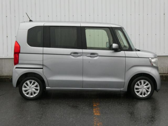 Ｎ－ＢＯＸ Ｇホンダセンシング　レンタアップ車・４ＷＤ・社外ナビ・バックカメラ・ＥＴＣ・ドラレコ付　誤発進抑制　キーレス　ＬＥＤ　禁煙　クルコン　Ｂカメラ　ＤＶＤ再生　ベンチシート　オートエアコン　ＡＢＳ　スマートキー　パワステ（12枚目）