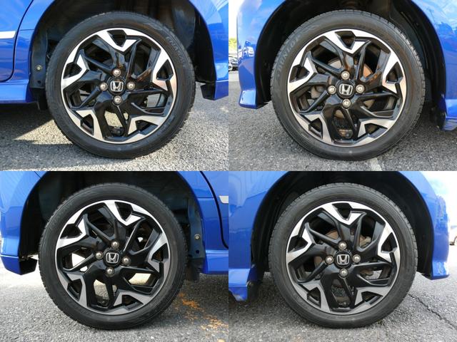 N-BOXカスタム G・Lターボホンダセンシング 4WD・純正ナビ・バックカメラ・ドラレコ・ETC付 USB接続 地デジ サイドカーテンエアバック Bモニター LEDライト VSA ターボエンジン キーレスエントリー スマキー フルオートエアコン(18枚目)