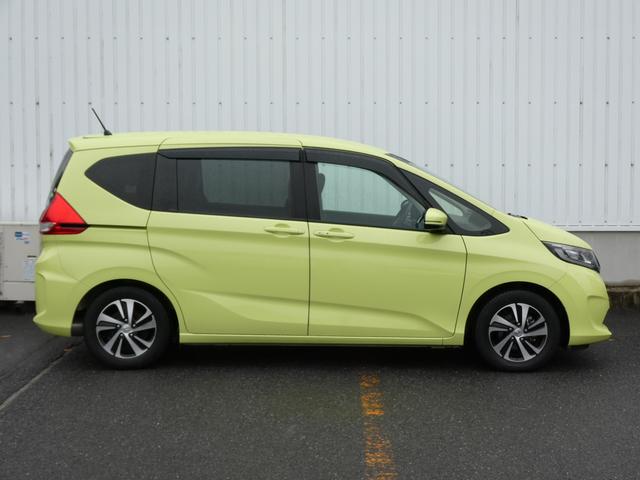 フリード Ｇ・ホンダセンシング　純正ナビ・バックカメラ・ドラレコ・ＥＴＣ付　追突被害軽減ブレーキ　ｉストップ　Ｗエアバッグ　パワーウィンドウ　１オ－ナ－　アクティブクルーズコントロール　スマートキ　カーテンエアバッグ　禁煙　ＶＳＡ（11枚目）