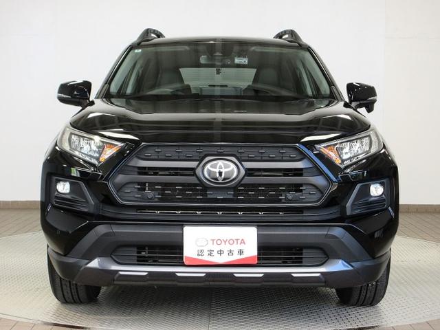 ＲＡＶ４ アドベンチャー　オフロードパッケージ　踏み間違い加速抑制　タイヤ新　ドラレコ　ディーラー保証１年走行距離無制限　トヨタ認定中古車　ディスプレイオーディオ　ナビ　フルセグ　バックカメラ　ＥＴＣ　ＬＥＤヘッドランプ　シートヒーター　純正アルミ（19枚目）