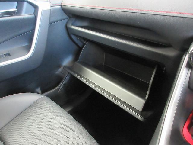 ＲＡＶ４ アドベンチャー　オフロードパッケージ　踏み間違い加速抑制　タイヤ新　ドラレコ　ディーラー保証１年走行距離無制限　トヨタ認定中古車　ディスプレイオーディオ　ナビ　フルセグ　バックカメラ　ＥＴＣ　ＬＥＤヘッドランプ　シートヒーター　純正アルミ（41枚目）