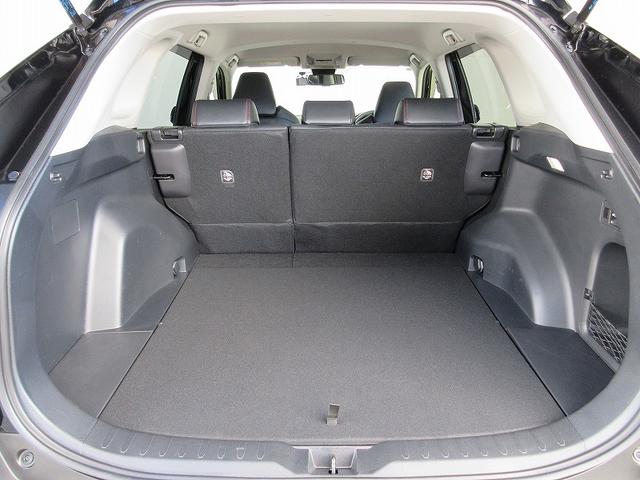 ＲＡＶ４ アドベンチャー　オフロードパッケージ　踏み間違い加速抑制　タイヤ新　ドラレコ　ディーラー保証１年走行距離無制限　トヨタ認定中古車　ディスプレイオーディオ　ナビ　フルセグ　バックカメラ　ＥＴＣ　ＬＥＤヘッドランプ　シートヒーター　純正アルミ（60枚目）