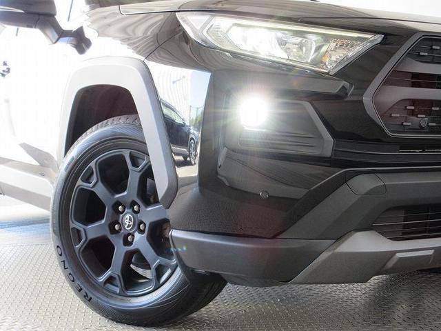 ＲＡＶ４ アドベンチャー　オフロードパッケージ　踏み間違い加速抑制　タイヤ新　ドラレコ　ディーラー保証１年走行距離無制限　トヨタ認定中古車　ディスプレイオーディオ　ナビ　フルセグ　バックカメラ　ＥＴＣ　ＬＥＤヘッドランプ　シートヒーター　純正アルミ（66枚目）