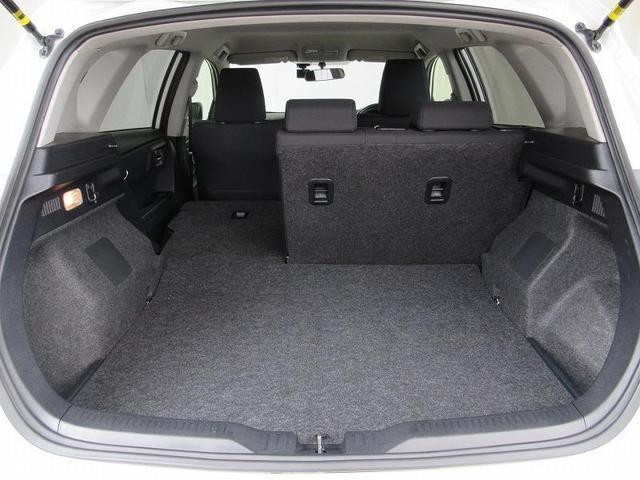 オーリス １５０Ｘ　Ｓパッケージ　トヨタディーラー保証１年走行距離無制限　トヨタ認定中古車　ナビ　フルセグ　バックカメラ　ＣＤ再生　ＥＴＣ　スマートキー　ＬＥＤヘッドランプ　純正アルミホイール（7枚目）