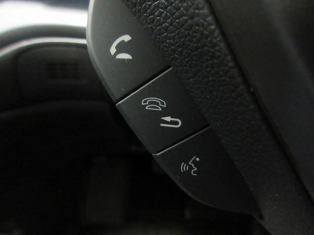 フリード クロスター・ホンダセンシング 両側パワースライド 踏み間違い加速抑制 ディーラー保証1年付き走行距離無制限 ナビ フルセグ バックカメラ CD再生 ETC スマートキー 純正アルミホイール ワンオーナー(36枚目)