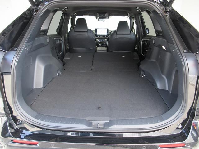 RAV4 PHV Z 社用車 ディーラー保証1年走行距離無制限 トヨタ認定中古車 ディスプレイオーディオ ナビ フルセグ 全方位モニタ ETC LEDヘッドランプ シートヒーター パワーシート 純正アルミ 電動リアゲート(12枚目)