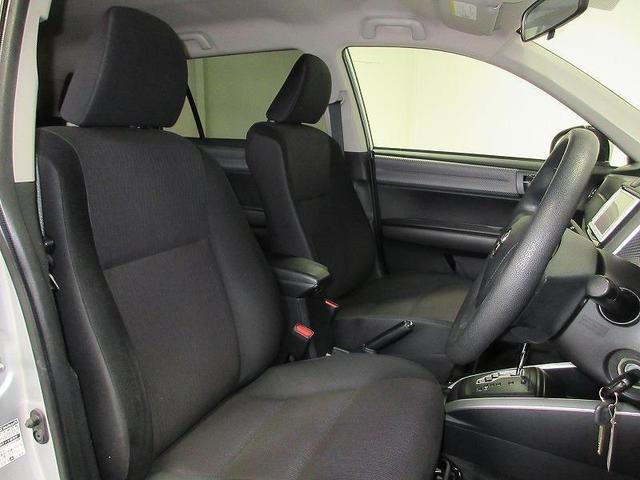 カローラフィールダー 1.5X トヨタディーラー保証1年走行距離無制限 トヨタ認定中古車 タイヤ4本新品 ナビ ワンセグ バックカメラ CD再生 ETC スマートキー アルミホイール ワンオーナー(21枚目)