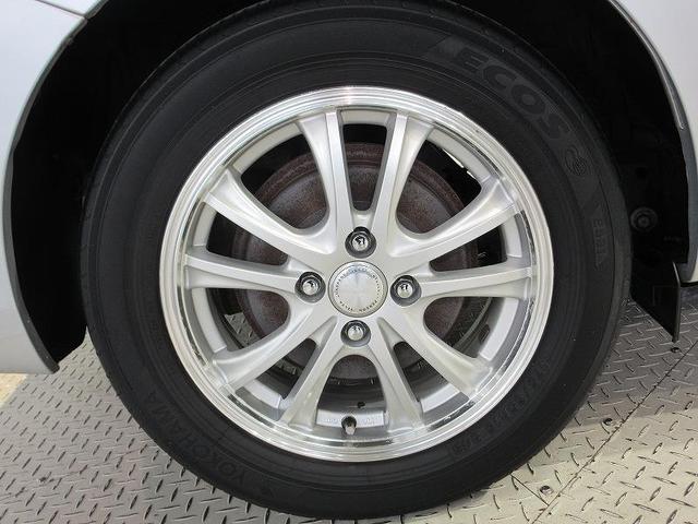 カローラフィールダー 1.5X トヨタディーラー保証1年走行距離無制限 トヨタ認定中古車 タイヤ4本新品 ナビ ワンセグ バックカメラ CD再生 ETC スマートキー アルミホイール ワンオーナー(22枚目)