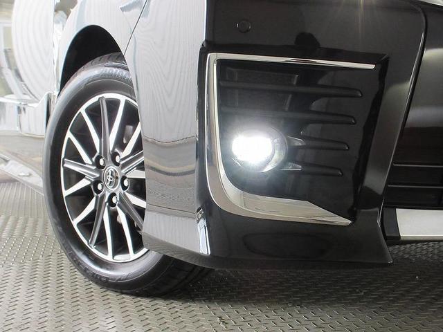 ヴォクシー ZS 煌II 両側パワースライド 後席モニタ ドラレコ ディーラー保証1年走行距離無制限 トヨタ認定中古車 ナビ フルセグ バックカメラ ETC スマートキー LEDヘッドランプ 純正アルミホイール(16枚目)