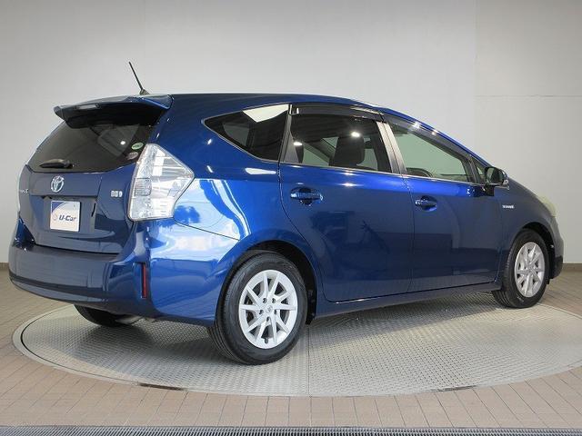 プリウスアルファ S トヨタディーラー保証1年走行距離無制限 ナビ フルセグ バックカメラ CD再生 ETC スマートキー LEDヘッドランプ 純正アルミホイール ワンオーナー(17枚目)