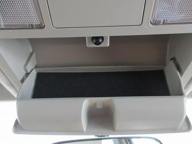 プリウスアルファ S トヨタディーラー保証1年走行距離無制限 ナビ フルセグ バックカメラ CD再生 ETC スマートキー LEDヘッドランプ 純正アルミホイール ワンオーナー(31枚目)