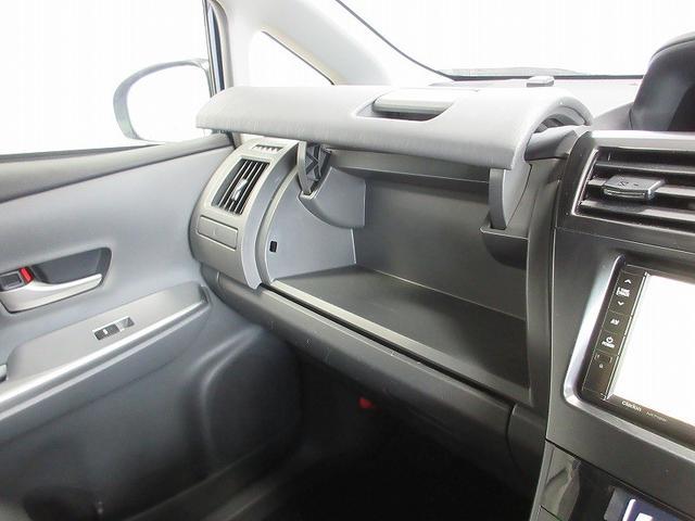 プリウスアルファ S トヨタディーラー保証1年走行距離無制限 ナビ フルセグ バックカメラ CD再生 ETC スマートキー LEDヘッドランプ 純正アルミホイール ワンオーナー(41枚目)