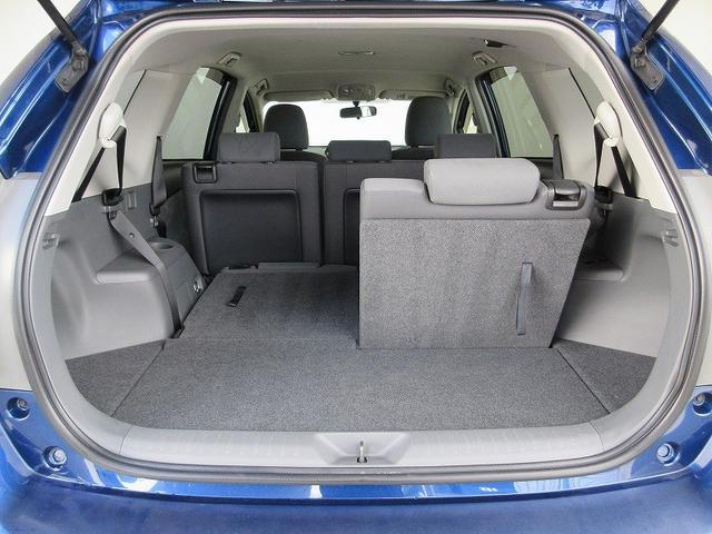 プリウスアルファ S トヨタディーラー保証1年走行距離無制限 ナビ フルセグ バックカメラ CD再生 ETC スマートキー LEDヘッドランプ 純正アルミホイール ワンオーナー(60枚目)