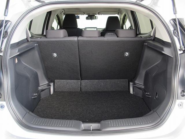 アクア Ｇ　踏み間違い加速抑制　全方位モニタ　保証付　トヨタディーラ保証１年走行距離無制限　トヨタ認定中古車　前後ドラレコ　ディスプレイオーディオ　ナビ　ＥＴＣ　スマートキー　ＬＥＤヘッドランプ　ワンオーナー（62枚目）