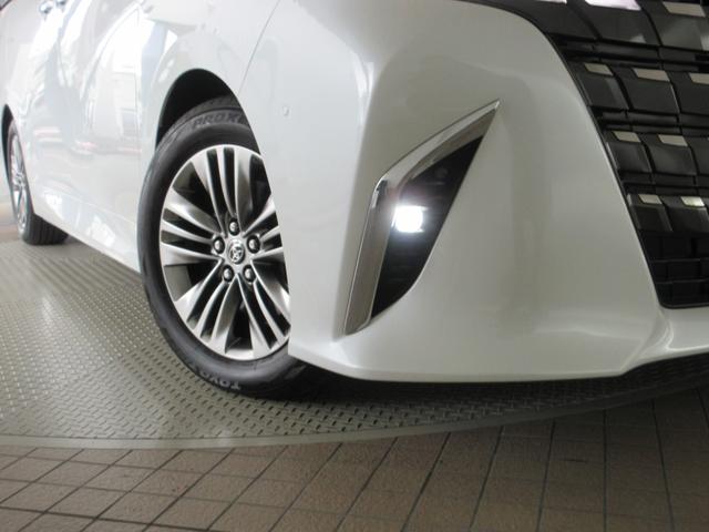 アルファード Ｚ　雹害車　社用車　ディーラー保証１年付き　走行距離無制限　トヨタ認定中古車　両側パワースライド　全方位モニタ　ディスプレイオーディオ　ナビ　ＥＴＣ　ＬＥＤヘッドランプ　純正アルミホイール　電動リアゲート（12枚目）