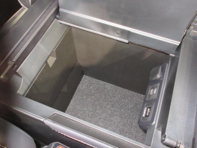 アルファード Ｚ　雹害車　社用車　ディーラー保証１年付き　走行距離無制限　トヨタ認定中古車　両側パワースライド　全方位モニタ　ディスプレイオーディオ　ナビ　ＥＴＣ　ＬＥＤヘッドランプ　純正アルミホイール　電動リアゲート（24枚目）