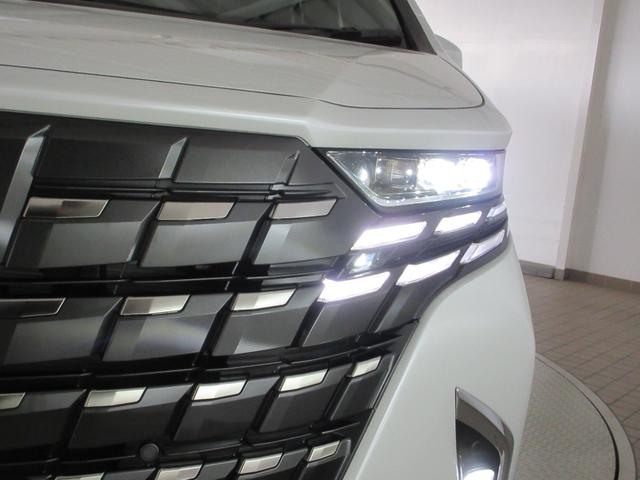 アルファード Ｚ　雹害車　社用車　ディーラー保証１年付き　走行距離無制限　トヨタ認定中古車　両側パワースライド　全方位モニタ　ディスプレイオーディオ　ナビ　ＥＴＣ　ＬＥＤヘッドランプ　純正アルミホイール　電動リアゲート（68枚目）