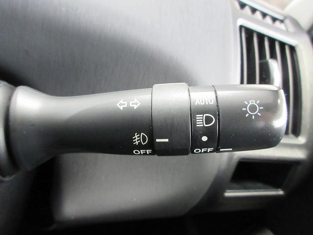 プリウスアルファ G トヨタディーラ保証1年付き走行距離無制限 トヨタ認定中古車 ドラレコ ナビ フルセグ バックカメラ CD再生 ETC スマートキー LEDヘッドランプ パワーシート 純正アルミホイール ワンオーナー(35枚目)