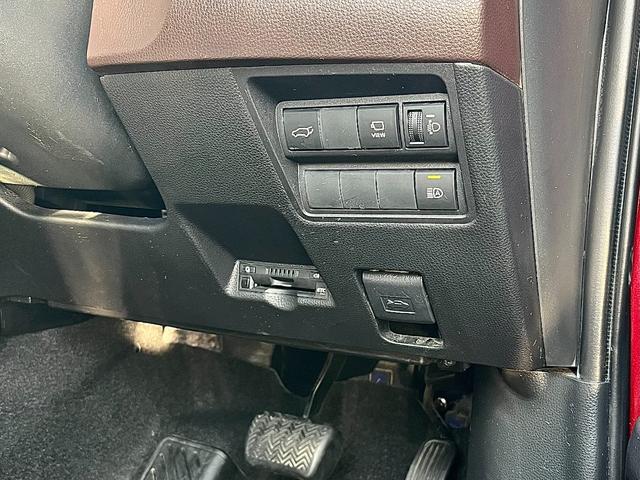 ヤリスクロス ハイブリッドZ 4WD 踏み間違い加速抑制 全方位モニタ 保証付 走行距離無制限 トヨタ認定中古車 ディスプレイオーディオ フルセグ バックカメラ ETC シートヒーター パワーシート 純正アルミホイール 電動リア(38枚目)