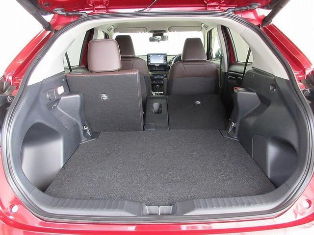 ヤリスクロス ハイブリッドZ 4WD 踏み間違い加速抑制 全方位モニタ 保証付 走行距離無制限 トヨタ認定中古車 ディスプレイオーディオ フルセグ バックカメラ ETC シートヒーター パワーシート 純正アルミホイール 電動リア(60枚目)