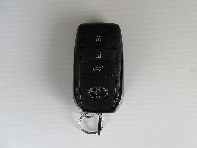 ヤリスクロス ハイブリッドZ 4WD 踏み間違い加速抑制 全方位モニタ 保証付 走行距離無制限 トヨタ認定中古車 ディスプレイオーディオ フルセグ バックカメラ ETC シートヒーター パワーシート 純正アルミホイール 電動リア(79枚目)