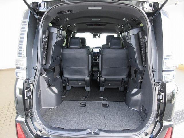 ヴォクシー ハイブリッドZS 煌III 修復歴あり 両側パワースライド タイヤ販売時交換 ディーラー保証1年走行距離無制限 踏み間違い加速抑制 ナビ バックカメラ ETC スマートキー LED シートヒーター 純正アルミホイール ワンオーナ(67枚目)