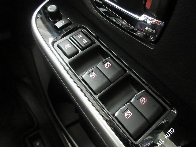 レヴォーグ １．６ＳＴＩスポーツアイサイト　踏み間違い加速抑制　タイヤ新　保証付き　トヨタディーラ保証１年走行距離無制限　ナビ　フルセグ　バックカメラ　ＣＤ再生　ＥＴＣ　スマートキー　ＬＥＤ　シートヒーター　パワーシート　純正アルミ　フルエアロ（22枚目）