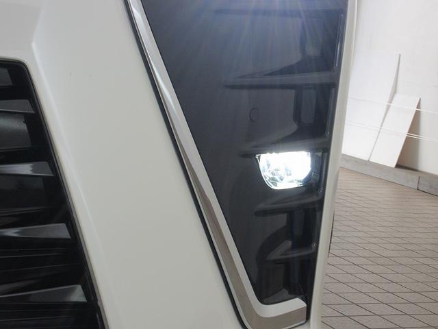 ヴォクシー ZS 煌III 後席モニタ 両側パワースライド タイヤ新 ディーラー保証1年走行距離無制限 トヨタ認定中古車 踏み間違い加速抑制 ナビ フルセグ ETC LEDヘッドランプ 純正アルミホイール ワンオーナー(69枚目)
