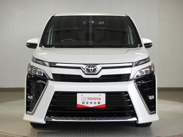 ヴォクシー ＺＳ　タイプ１　クルマイス　両側パワースライド　後席モニタ　保証付　１年間走行距離無制限　トヨタ認定中古車　ナビ　フルセグ　バックカメラ　ＥＴＣ　スマートキー　ＬＥＤヘッドランプ　純正アルミホイール　ワンオーナー（19枚目）