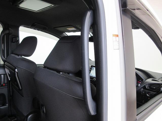 ヴォクシー ＺＳ　タイプ１　クルマイス　両側パワースライド　後席モニタ　保証付　１年間走行距離無制限　トヨタ認定中古車　ナビ　フルセグ　バックカメラ　ＥＴＣ　スマートキー　ＬＥＤヘッドランプ　純正アルミホイール　ワンオーナー（30枚目）