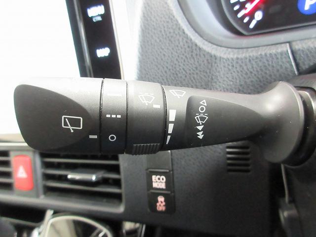 ヴォクシー ＺＳ　タイプ１　クルマイス　両側パワースライド　後席モニタ　保証付　１年間走行距離無制限　トヨタ認定中古車　ナビ　フルセグ　バックカメラ　ＥＴＣ　スマートキー　ＬＥＤヘッドランプ　純正アルミホイール　ワンオーナー（37枚目）