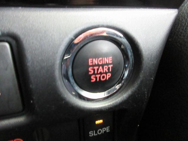 ヴォクシー ＺＳ　タイプ１　クルマイス　両側パワースライド　後席モニタ　保証付　１年間走行距離無制限　トヨタ認定中古車　ナビ　フルセグ　バックカメラ　ＥＴＣ　スマートキー　ＬＥＤヘッドランプ　純正アルミホイール　ワンオーナー（43枚目）