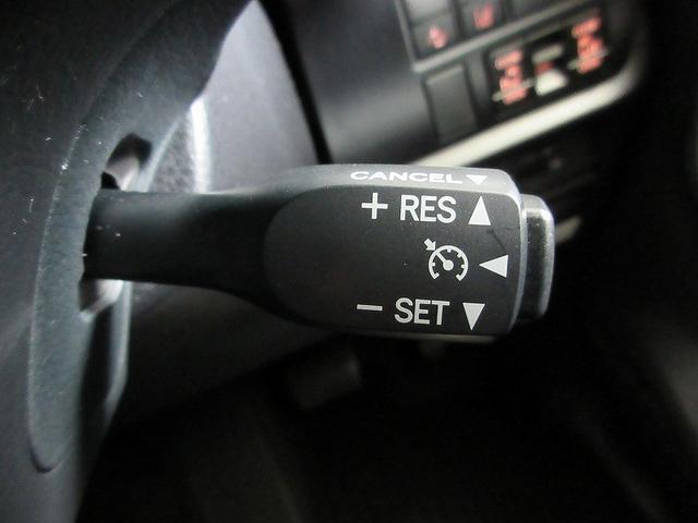 ヴォクシー ＺＳ　タイプ１　クルマイス　両側パワースライド　後席モニタ　保証付　１年間走行距離無制限　トヨタ認定中古車　ナビ　フルセグ　バックカメラ　ＥＴＣ　スマートキー　ＬＥＤヘッドランプ　純正アルミホイール　ワンオーナー（50枚目）