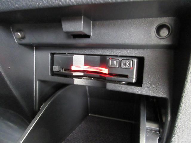 ヴェルファイア ２．５Ｚ　Ｇエディション　後席モニタ　両パワースライド　サンルーフ　走行距離無制限　トヨタ認定中古車　１１インチナビ　フルセグ　バックカメラ　ＥＴＣ　スマートキー　ＬＥＤヘッドランプ　パワーシート　純正アルミホイール　電動リア（9枚目）