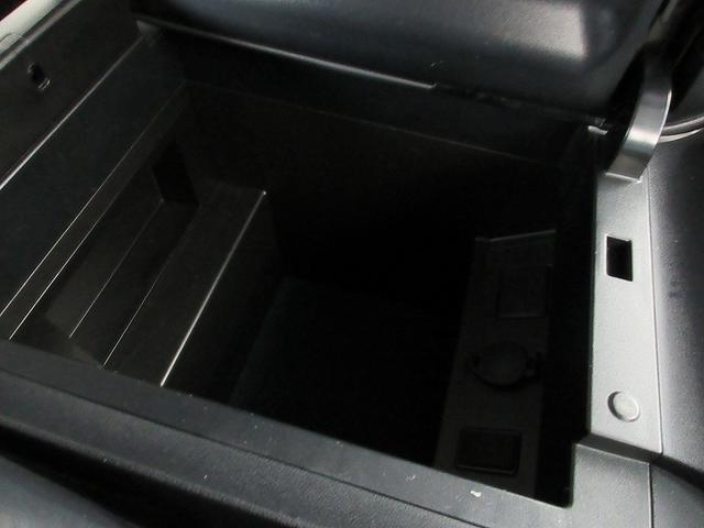 ヴェルファイア ２．５Ｚ　Ｇエディション　後席モニタ　両パワースライド　サンルーフ　走行距離無制限　トヨタ認定中古車　１１インチナビ　フルセグ　バックカメラ　ＥＴＣ　スマートキー　ＬＥＤヘッドランプ　パワーシート　純正アルミホイール　電動リア（22枚目）