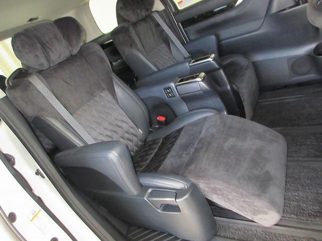 ヴェルファイア ２．５Ｚ　Ｇエディション　後席モニタ　両パワースライド　サンルーフ　走行距離無制限　トヨタ認定中古車　１１インチナビ　フルセグ　バックカメラ　ＥＴＣ　スマートキー　ＬＥＤヘッドランプ　パワーシート　純正アルミホイール　電動リア（27枚目）