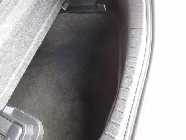 ヴェルファイア ２．５Ｚ　Ｇエディション　後席モニタ　両パワースライド　サンルーフ　走行距離無制限　トヨタ認定中古車　１１インチナビ　フルセグ　バックカメラ　ＥＴＣ　スマートキー　ＬＥＤヘッドランプ　パワーシート　純正アルミホイール　電動リア（62枚目）